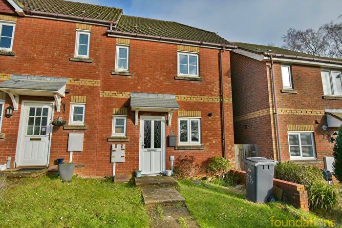 2 Bedroom Terraced House For Sale In Cooden Ledge, St Leonards-On-Sea, TN38