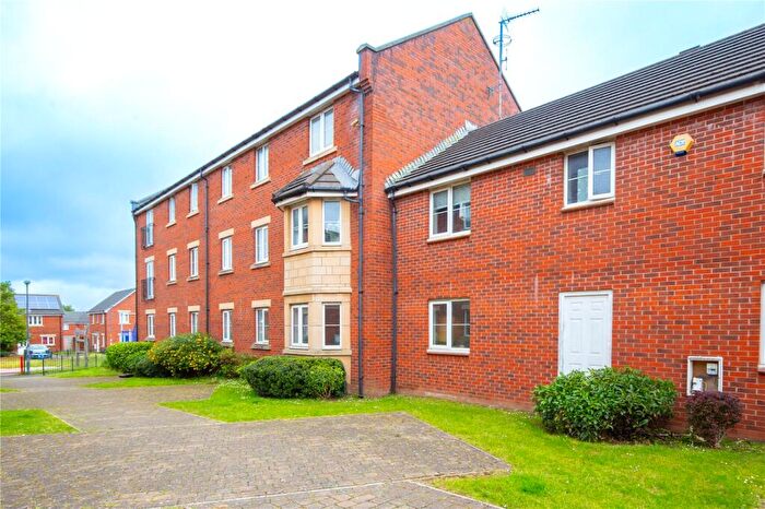 2 Bedroom Apartment For Sale In Amis Walk, Horfield, Bristol, BS7