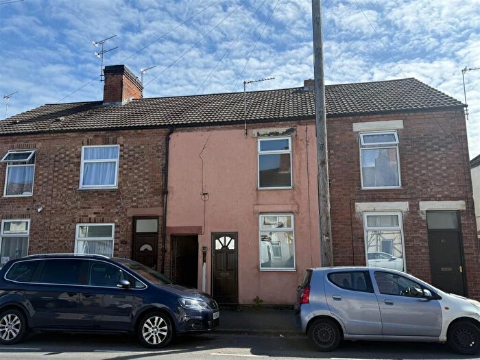 2 Bedroom Terraced House For Sale In Waterloo Street, Burton-On-Trent, DE14
