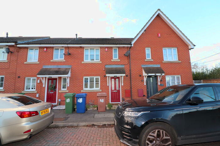 3 Bedroom House To Rent In Hawkins Drive Chafford Hundred, RM16