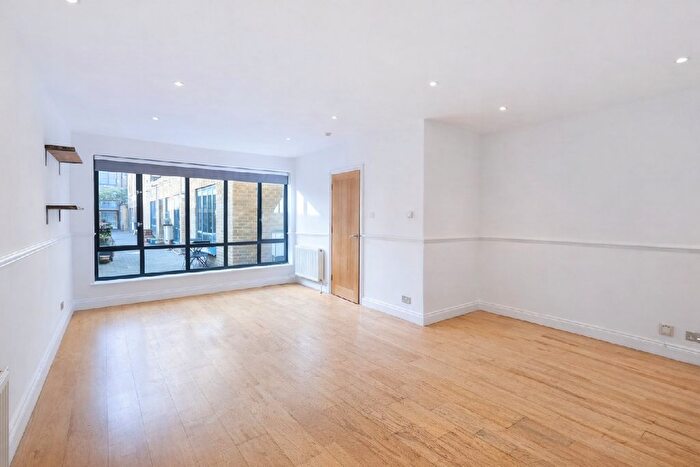 5 Bedroom Town House For Sale In Carly Mews, London, E2