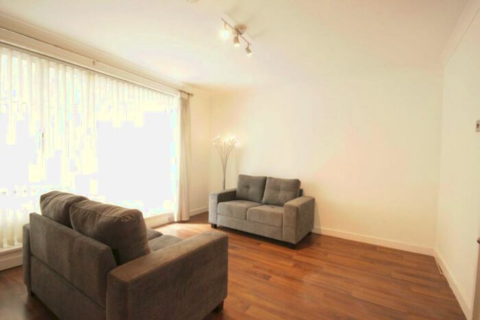 1 Bedroom Apartment To Rent In Hermitage Wall, Wapping, E1W