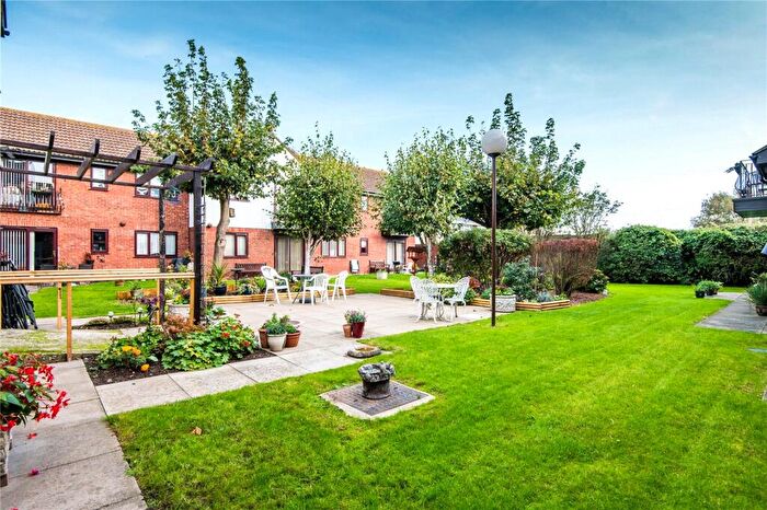 2 Bedroom Apartment For Sale In The Mallards, High Street, Great Wakering, Southend On Sea, SS3