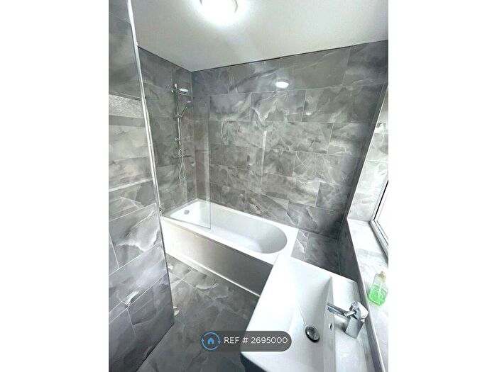 4 Bedroom Terraced House To Rent In Goldsmith Avenue, London, E12