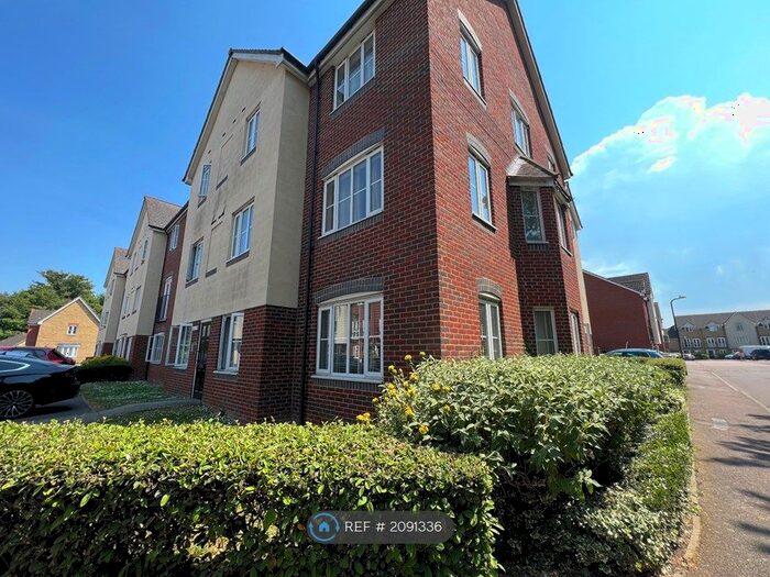 2 Bedroom Flat To Rent In Covesfield, Gravesend, DA11