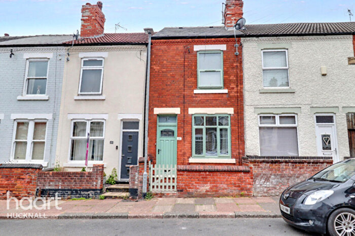 3 Bedroom Terraced House For Sale In Sandy Lane, Nottingham, NG15