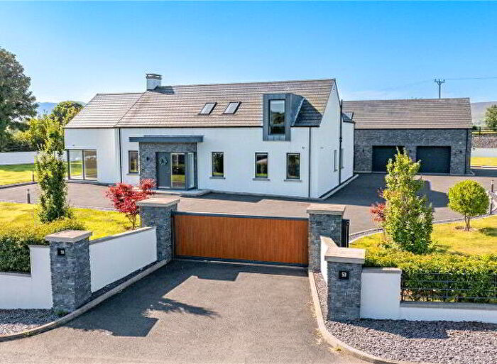 7 Bedroom Detached House For Sale In Donaghaguy Road, Newry, BT34
