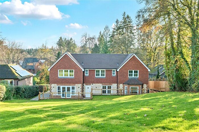 5 Bedroom Detached House For Sale In Wellhouse Road, Beech, Hampshire, GU34