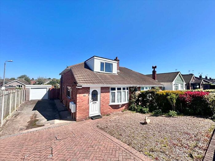 3 Bedroom Semi-Detached Bungalow For Sale In Beech Avenue, Keyworth, Nottingham, NG12