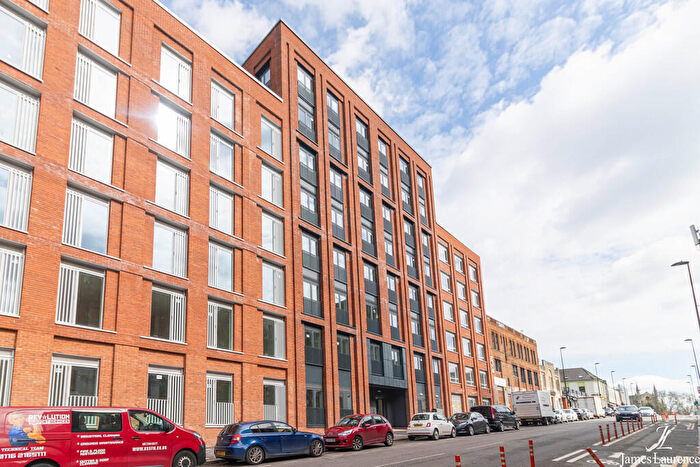 1 Bedroom Apartment To Rent In Sapphire Court, - Bradford Street, Digbeth, B12