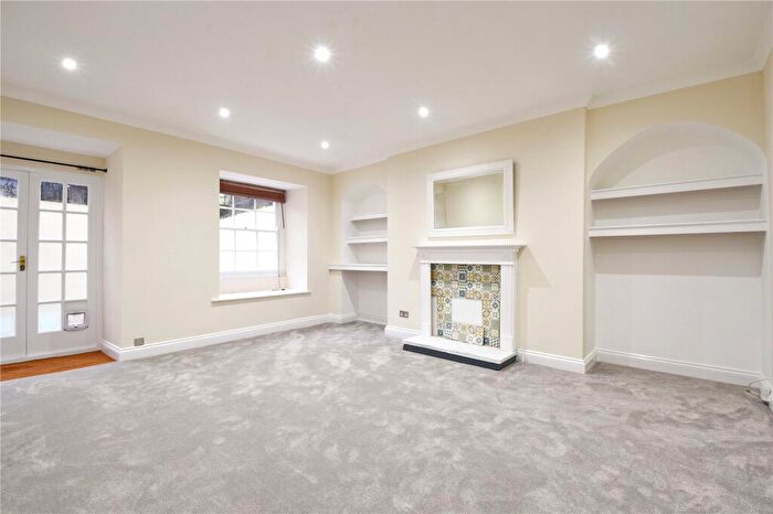 1 Bedroom Apartment To Rent In Bellevue, Clifton, Bristol, Bristol, BS8