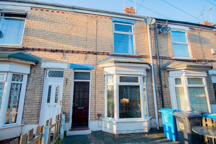 2 Bedroom Terraced House To Rent In Elsternwick Avenue, Hull HU8