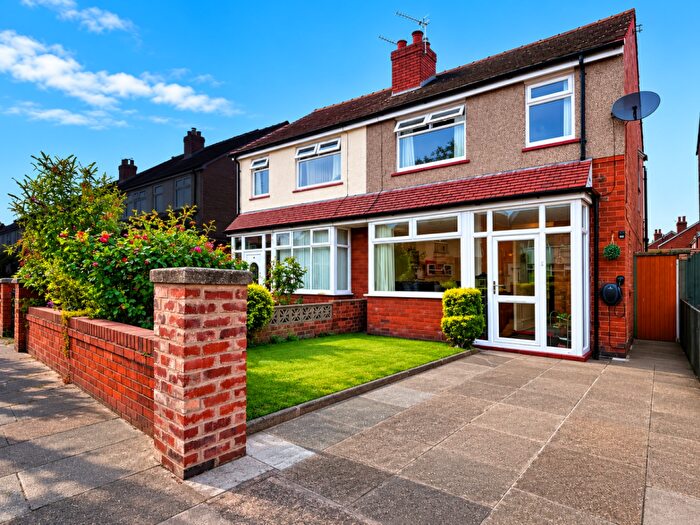 3 Bedroom Semi-Detached House For Sale In Russell Road, Southport, PR9