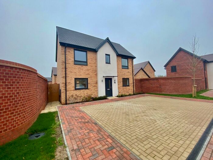 3 Bedroom Detached House To Rent In Glebe Farm, Wavendon, Milton Keynes, MK17