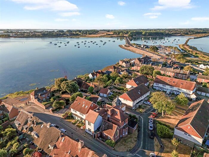 3 Bedroom Flat For Sale In Langstone High Street, Langstone, PO9