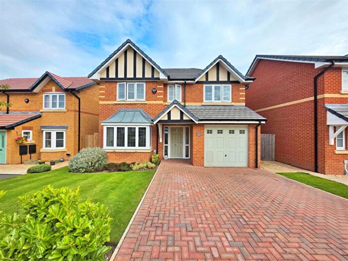 4 Bedroom Detached House For Sale In Citrine Avenue, Poulton-Le-Fylde, FY6