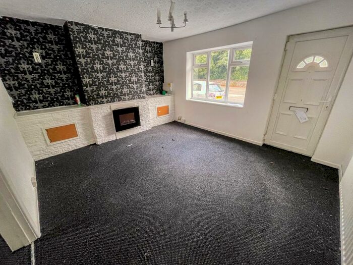 2 Bedroom Terraced House To Rent In High Street, Pensnett, Brierley Hill, DY5