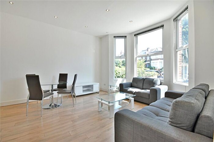 2 Bedroom Flat To Rent In Minster Road, Cricklewood, NW2
