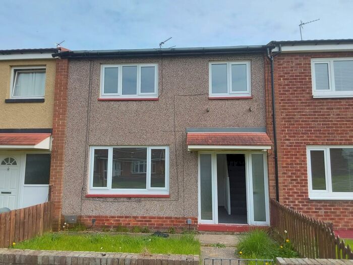 3 Bedroom Terraced House To Rent In Chatsworth Road, Jarrow, NE32