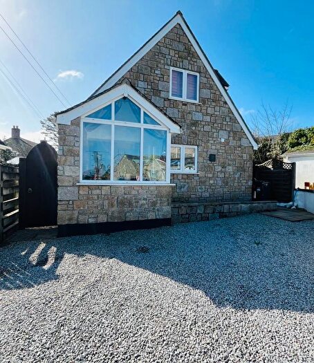 3 Bedroom Detached House To Rent In Newbridge, Penzance, TR20