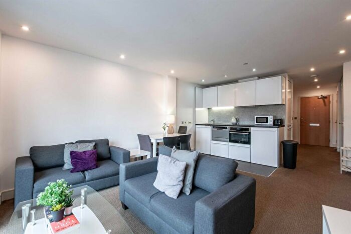 2 Bedroom Apartment To Rent In North West, Nottingham, NG1