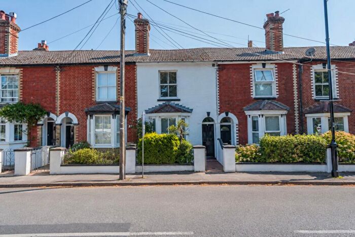 2 Bedroom Terraced House For Sale In Victoria Road, Netley Abbey, Hampshire, SO31