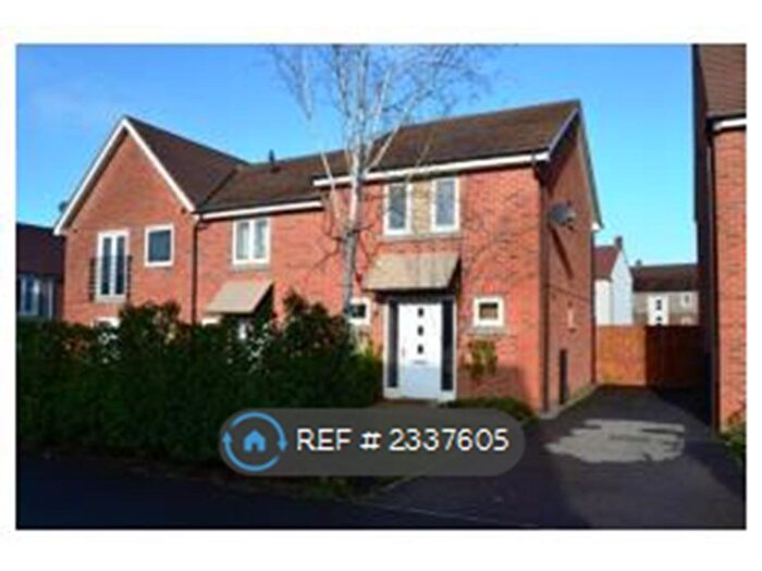 3 Bedroom Semi-Detached House To Rent In Appleton Drive, Basingstoke, RG24
