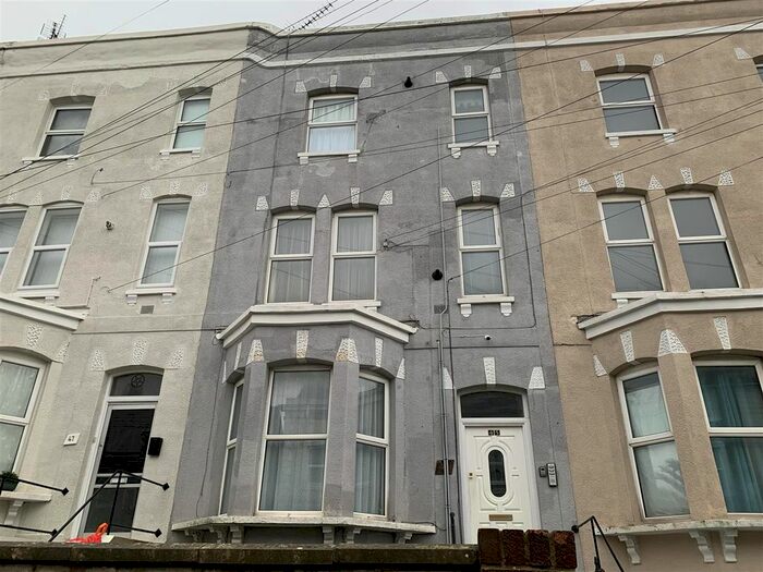 1 Bedroom Flat To Rent In Crescent Road, Ramsgate, CT11