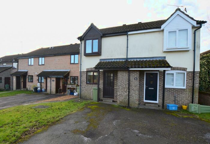 2 Bedroom Semi-Detached House To Rent In Foxhill, Olney, MK46