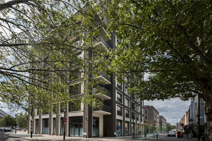 2 Bedroom Flat For Sale In Cleveland Street, London, W1T