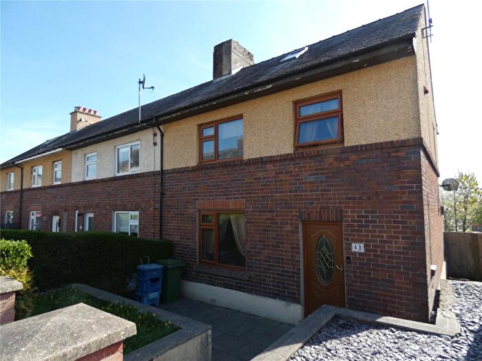 3 Bedroom End Of Terrace House For Sale In Kingsley Avenue, Bangor, Gwynedd, LL57