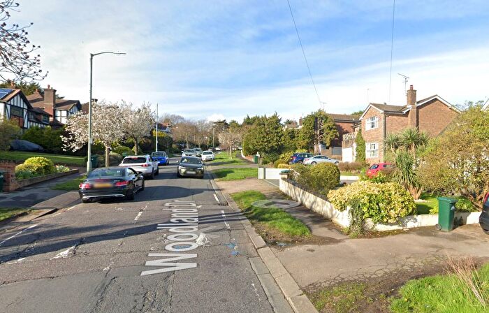 1 Bedroom Flat To Rent In Woodland Drive, Hove, BN3