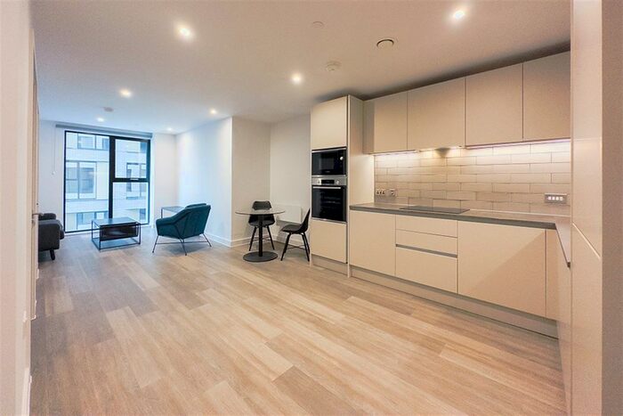 1 Bedroom Flat To Rent In High Definition, Media City, M50