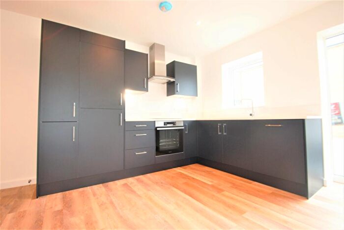 2 Bedroom Flat To Rent In The Linen Quarter, Castle Road, Bournemouth, BH9