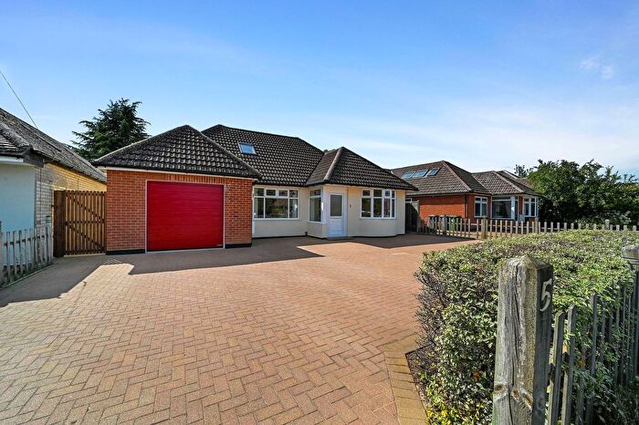 4 Bedroom Bungalow For Sale In Black Tiles Lane, Martlesham, IP12