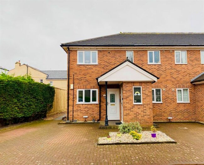 1 Bedroom Flat To Rent In Claremont Gardens, Claremont Road, Birkdale, Southport, PR8