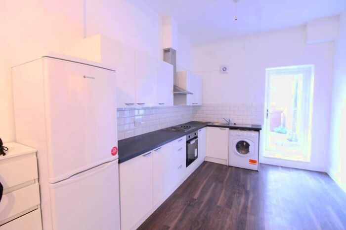 1 Bedroom Flat To Rent In Park Lane, Tottenham, London, N17