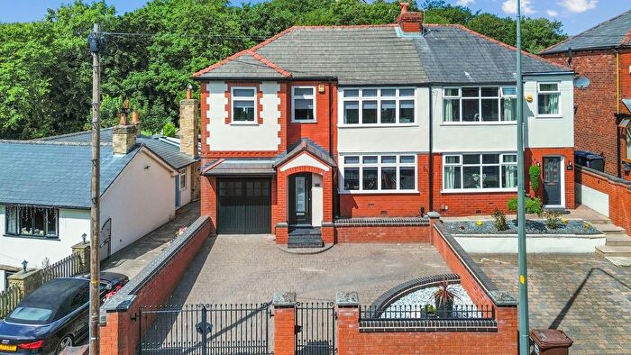 3 Bedroom Semi Detached House For Sale In Downall Green Road, Ashton-In-Makerfield, WN4