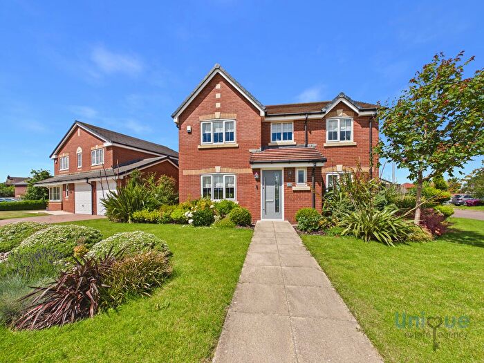4 Bedroom Detached House For Sale In Redwood Boulevard, Blackpool, FY4