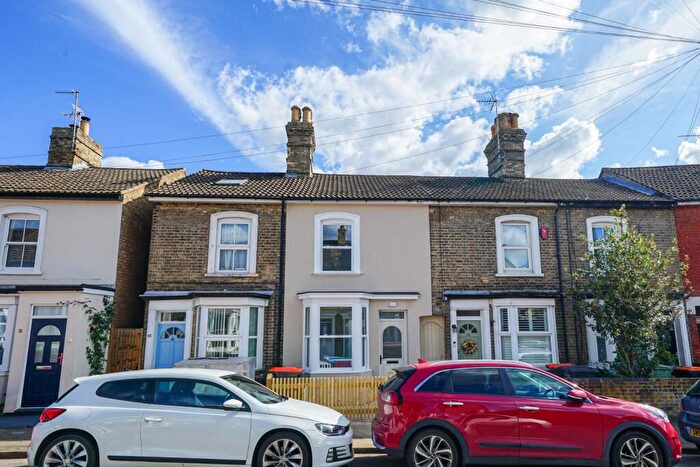 2 Bedroom Terraced House For Sale In Dudley Street, Leighton Buzzard, LU7