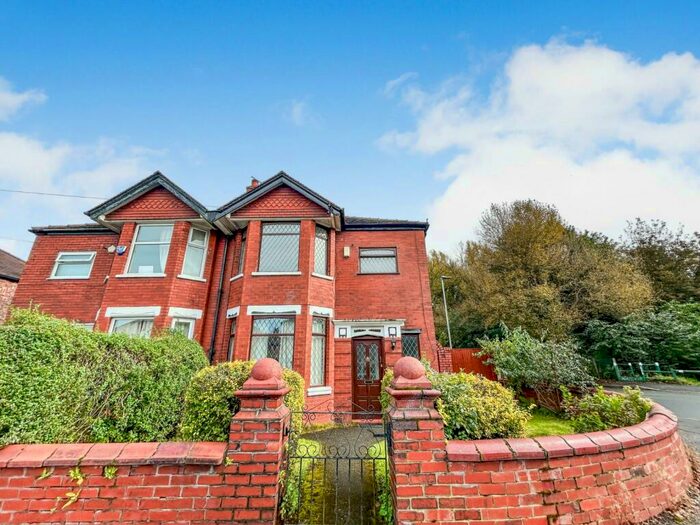 3 Bedroom House To Rent In Wellington Road, Fallowfield, Manchester, Greater Manchester, M14