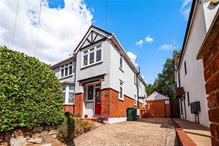 4 Bedroom Detached House For Sale In Hamilton Road, Hunton Bridge, Kings Langley, Hertfordshire, WD4