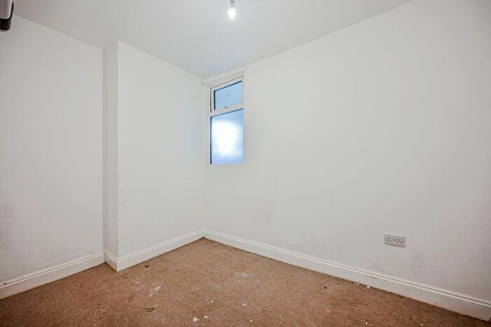 2 Bedroom Flat For Sale In High Road, Tottenham, London, Greater London, Tottenham, London, N17