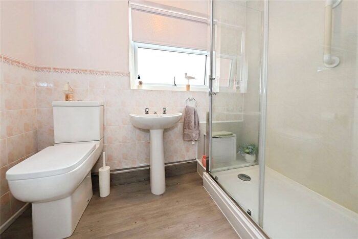 2 Bedroom Bungalow For Sale In Kelso Gardens, Perton Wolverhampton, Staffordshire, WV6