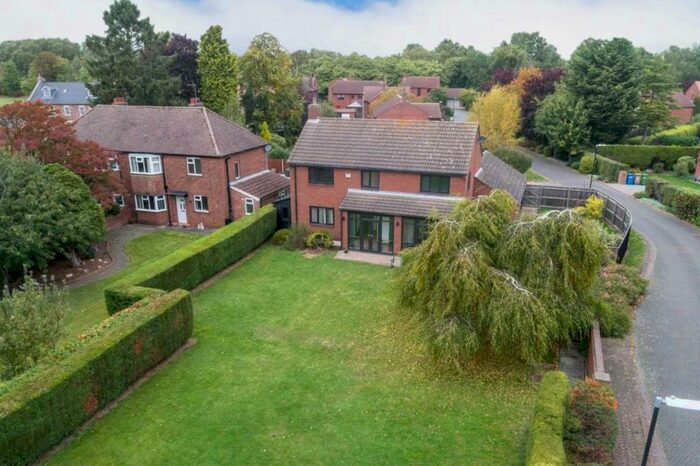 4 Bedroom Detached House To Rent In Knedlington Road, Howden, Goole, North Humberside, DN14