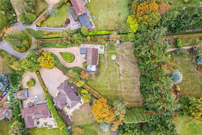 4 Bedroom Detached House For Sale In Doggetts Wood Close, Chalfont St. Giles, Buckinghamshire, HP8