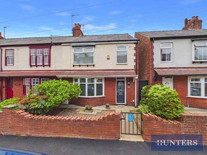 3 Bedroom End Of Terrace House For Sale In New Burlington Road, Bridlington, YO15