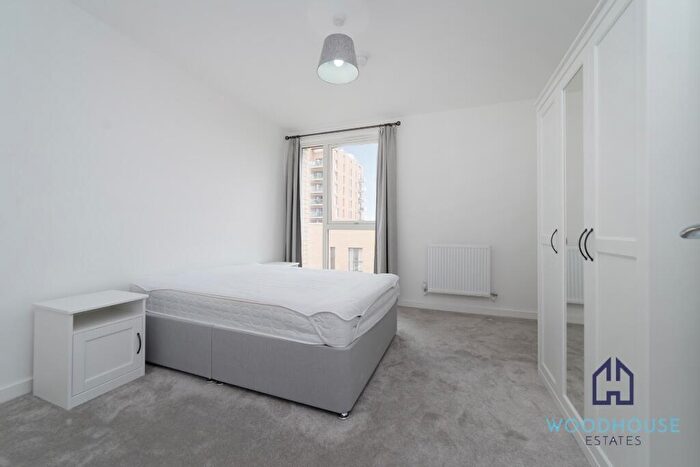 2 Bedroom Apartment To Rent In Shearwater Drive, London, NW9