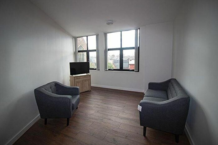 4 Bedroom Flat To Rent In Glasshouse Street, Nottingham, NG1