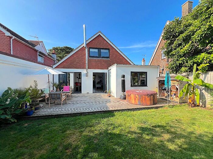 5 Bedroom Detached House For Sale In Sea Front Estate, Hayling Island, Hampshire, PO11
